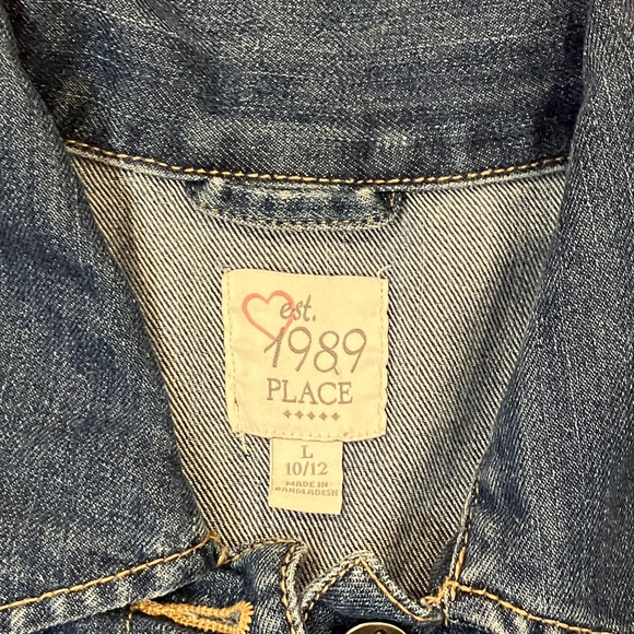 Large 10-12 years Blue Jean Jacket with butterfly motif on buttons - Picture 2 of 15